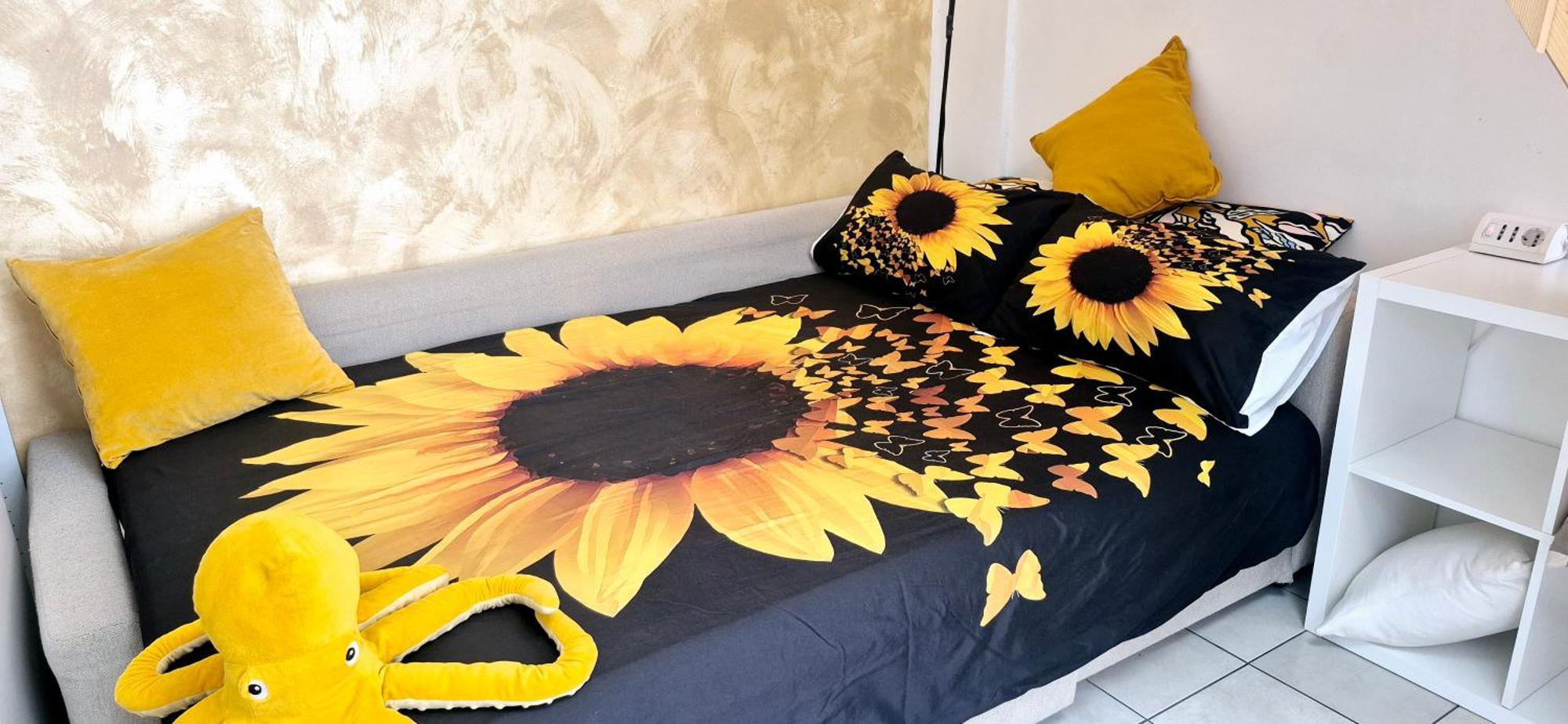 Team019 Casa Bruno Terrace & Sicilian Charm Apartment คาตาเนีย ภายนอก รูปภาพ