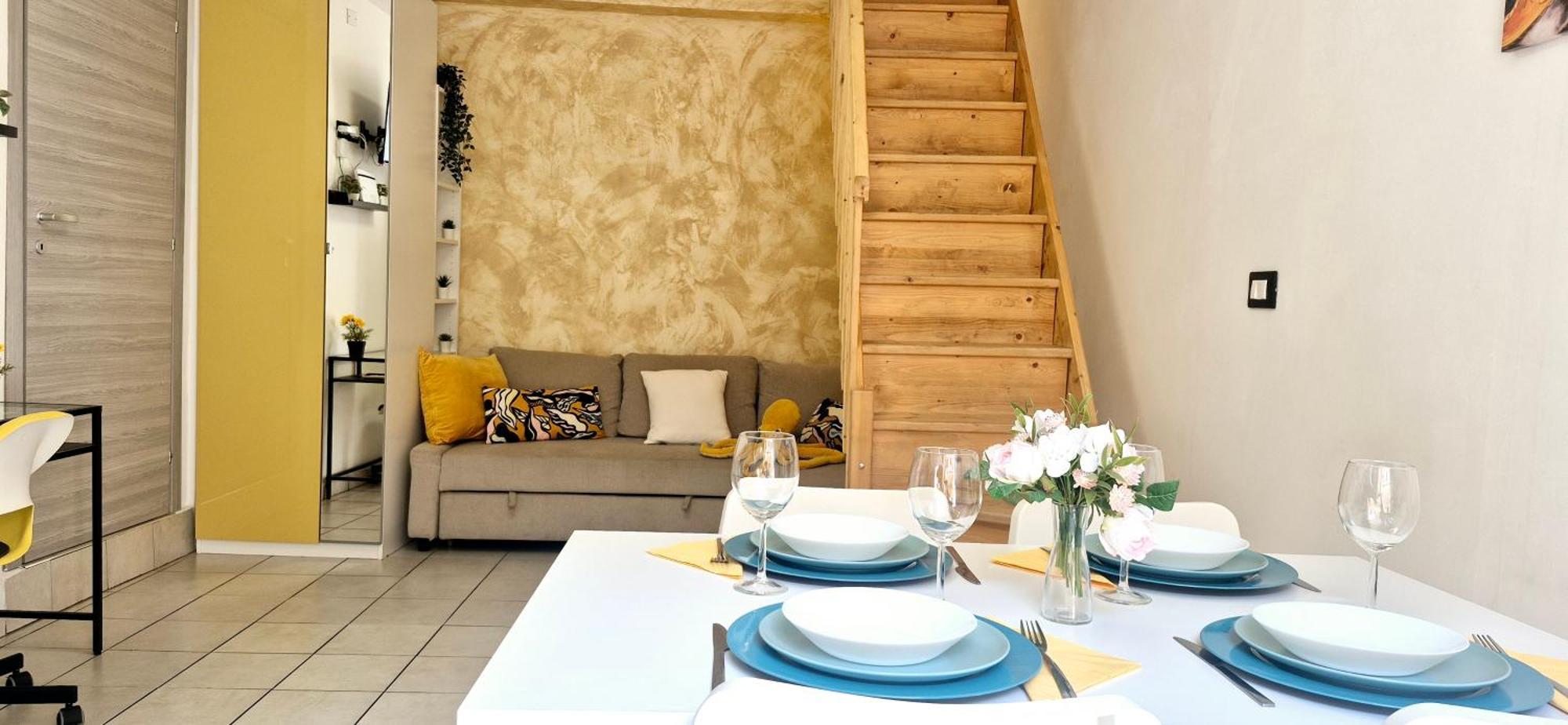 Team019 Casa Bruno Terrace & Sicilian Charm Apartment คาตาเนีย ภายนอก รูปภาพ